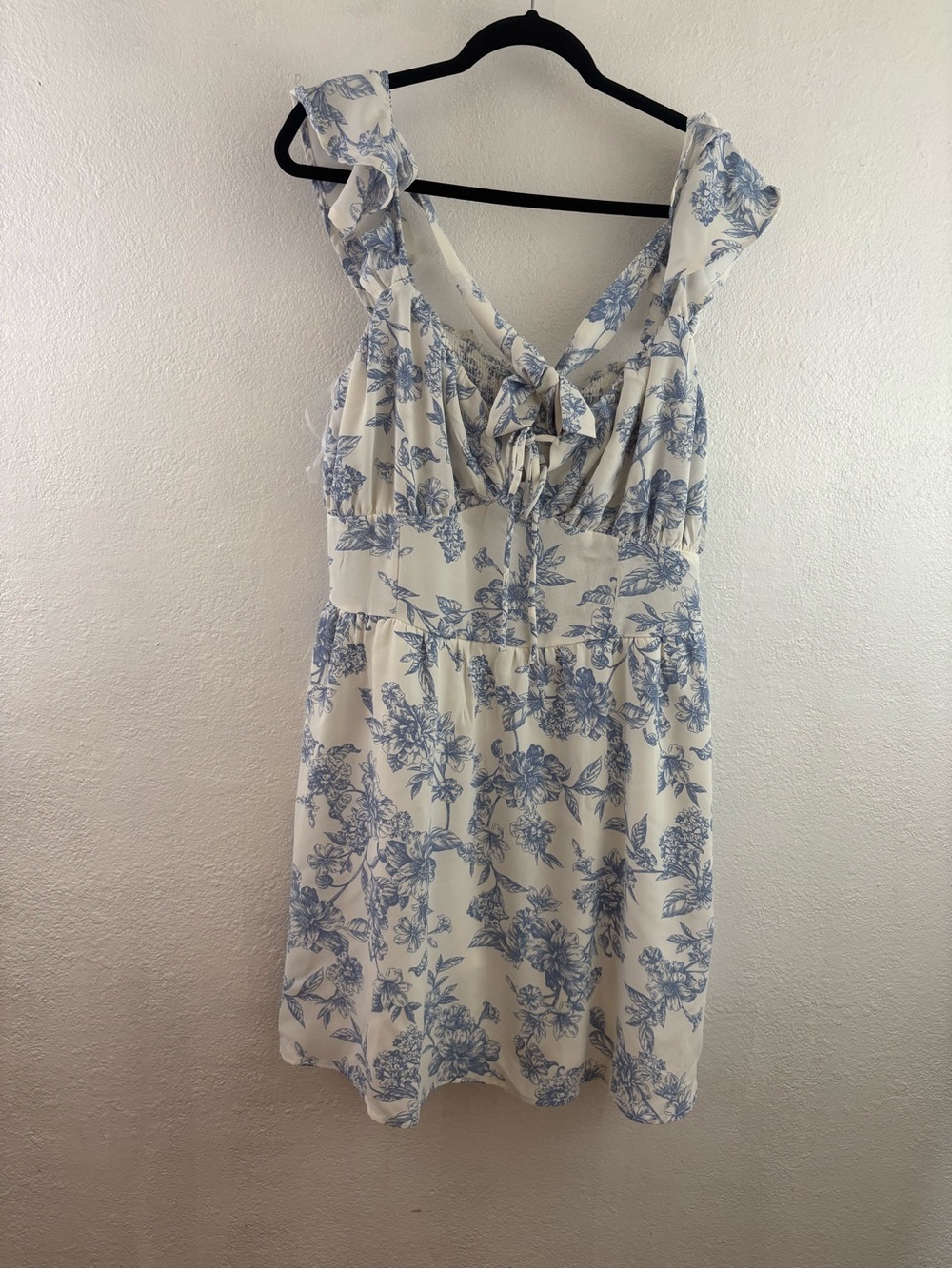 Persaya blue floral ruffled cap sleeves/straps smocked elastic bodice size 3X